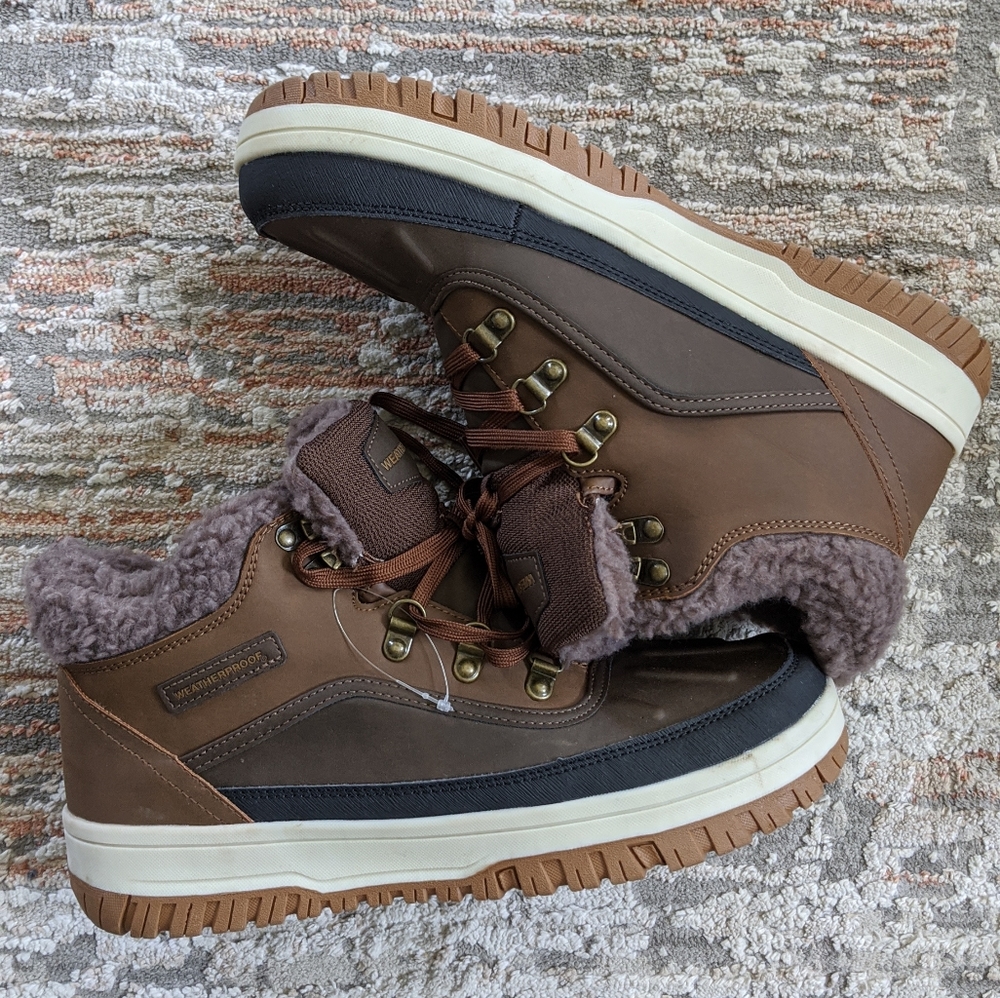 Weatherproof mens winter boots